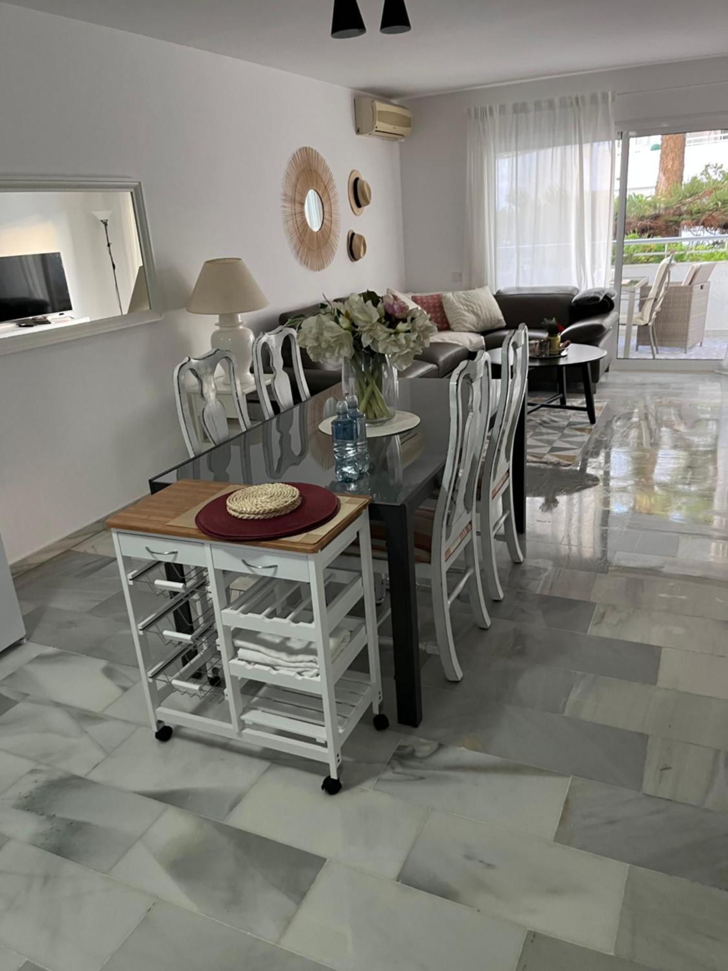 Estrelicia III Appartement Marbella Buitenkant foto